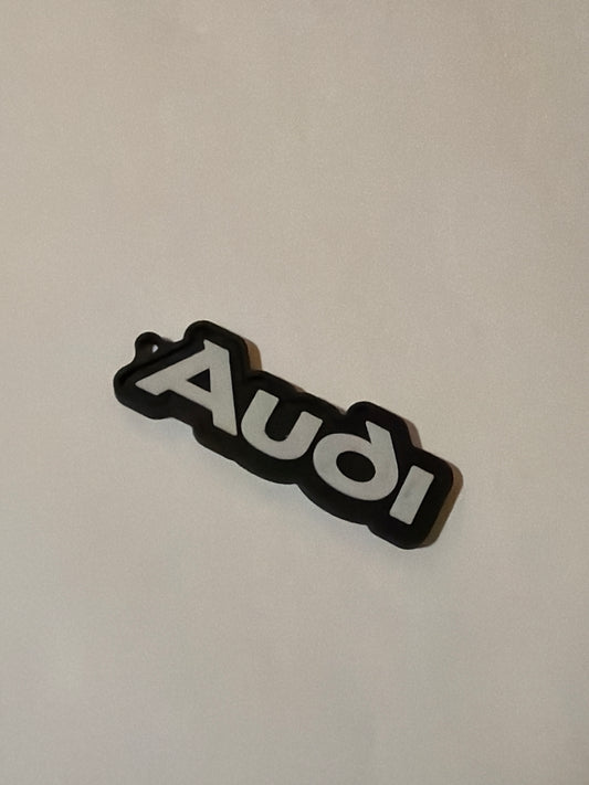 Audi stílusú kulcstartók